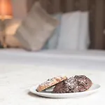 The Old Bank Town House Pensjonat 4*