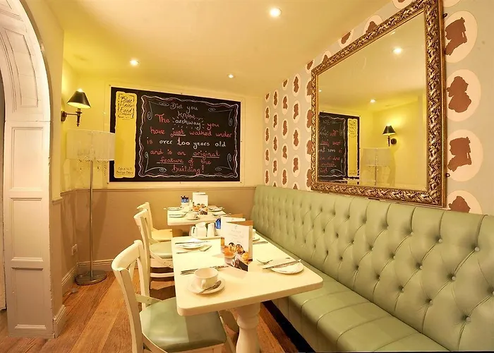 The Old Bank Town House Affittacamere 4*