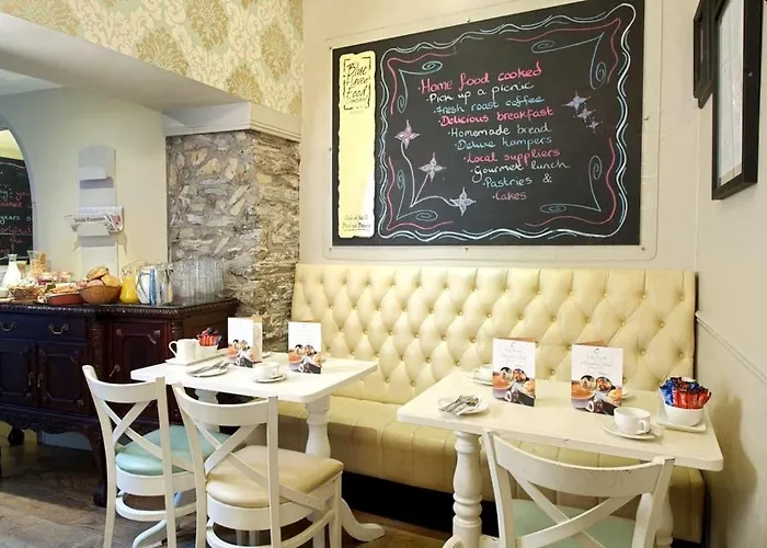 The Old Bank Town House 4*